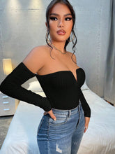 Off-Shoulder Long Sleeve Knitted T-Shirt